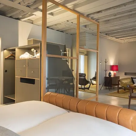 Apartment Raw Culture Arts & Lofts Bairro Alto Lisbon