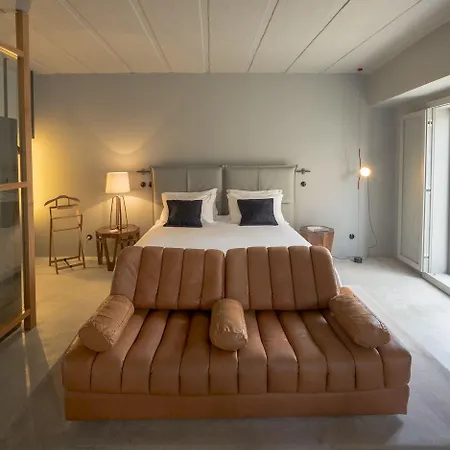 Apartment Raw Culture Arts & Lofts Bairro Alto Lisbon