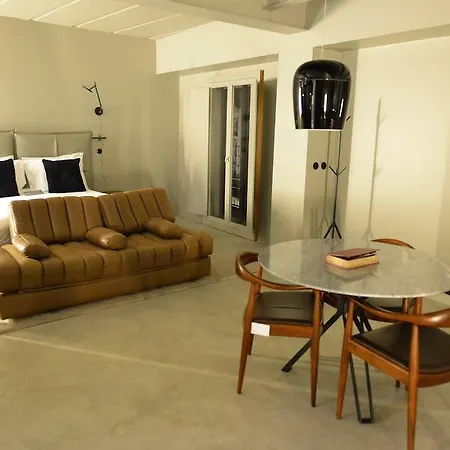 Raw Culture Arts & Lofts Bairro Alto Apartment