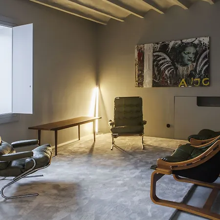 Raw Culture Arts & Lofts Bairro Alto Apartment